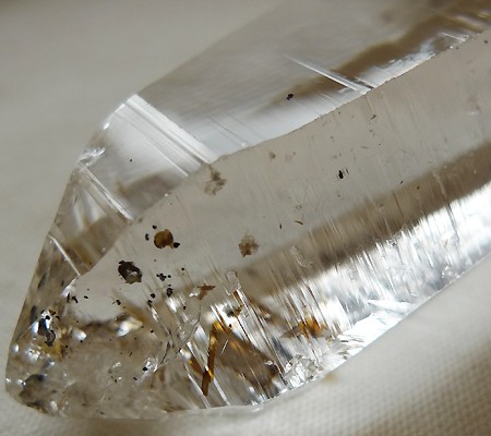 ヒマラヤ水晶原石透明・ミラー水晶004-8
