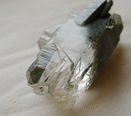 ヒマラヤ水晶原石特殊形状010-7