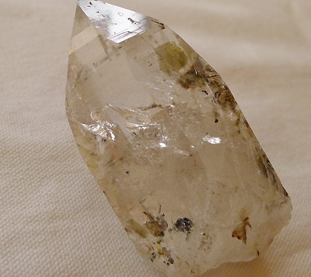 ヒマラヤ水晶原石特殊内包物017-3