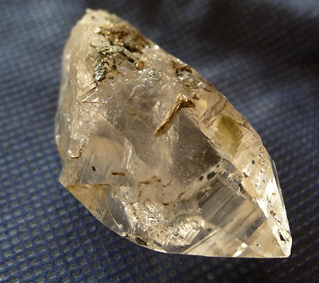 ヒマラヤ水晶原石特殊内包物017-5