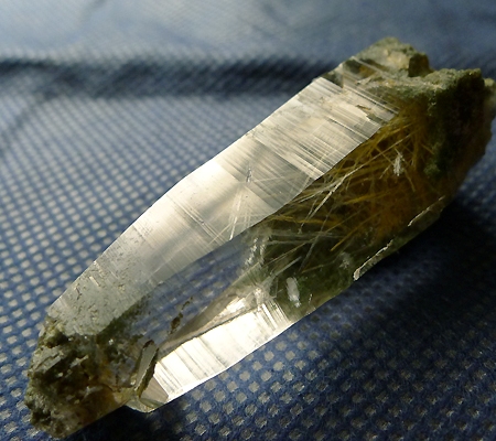 ヒマラヤ水晶原石緑泥石入り026-2