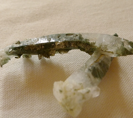 ヒマラヤ水晶原石特殊形状018-9