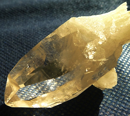 ヒマラヤ水晶原石ミラー水晶013-8